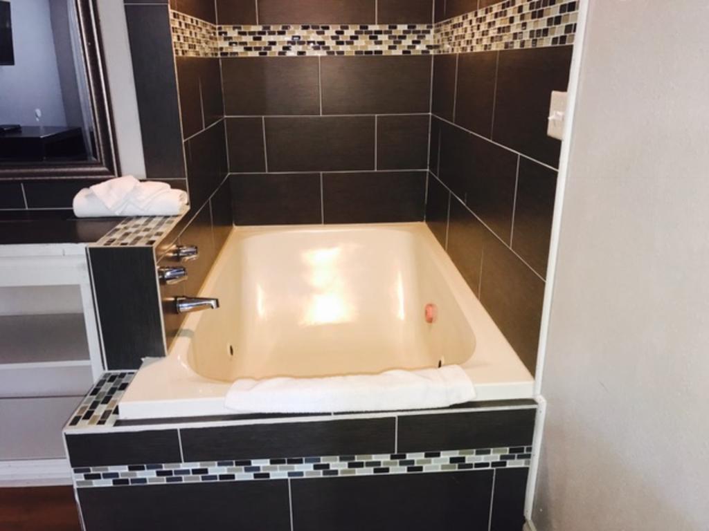 Kings Row Inn Milwaukie Kültér fotó